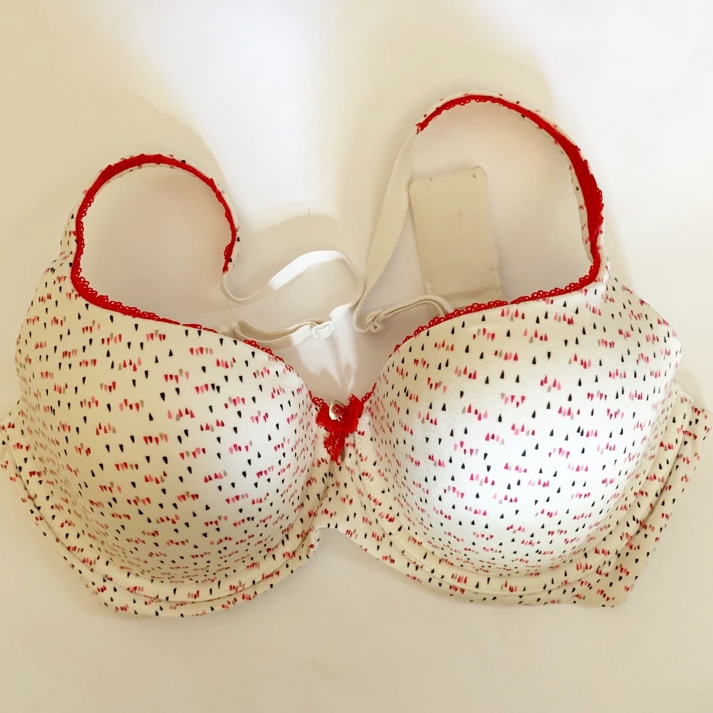Victoria Secret Body By Victoria Lined Demi Bra